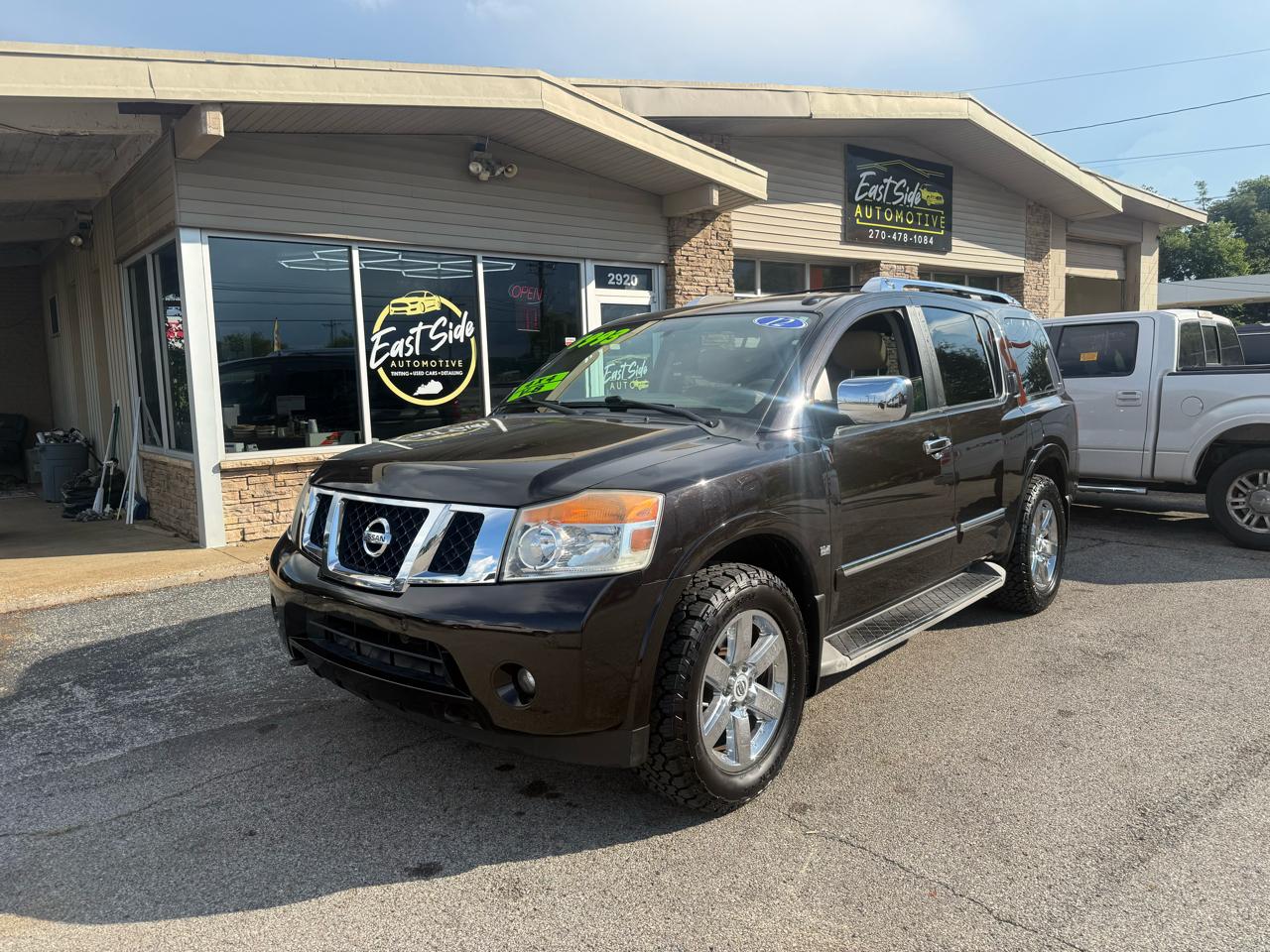 Nissan Armada Platinum 4WD 2012