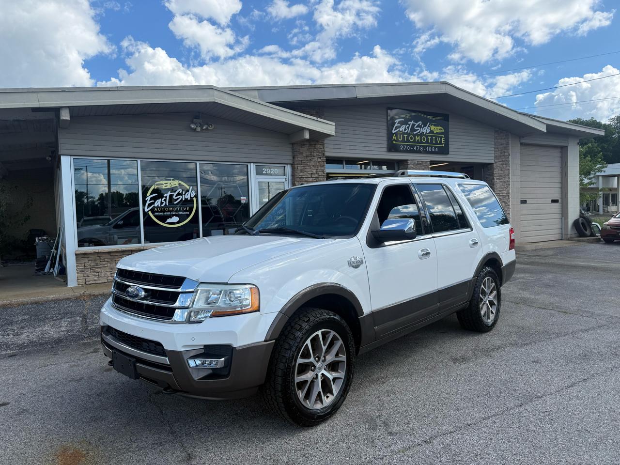 Ford Expedition XLT 4WD 2015