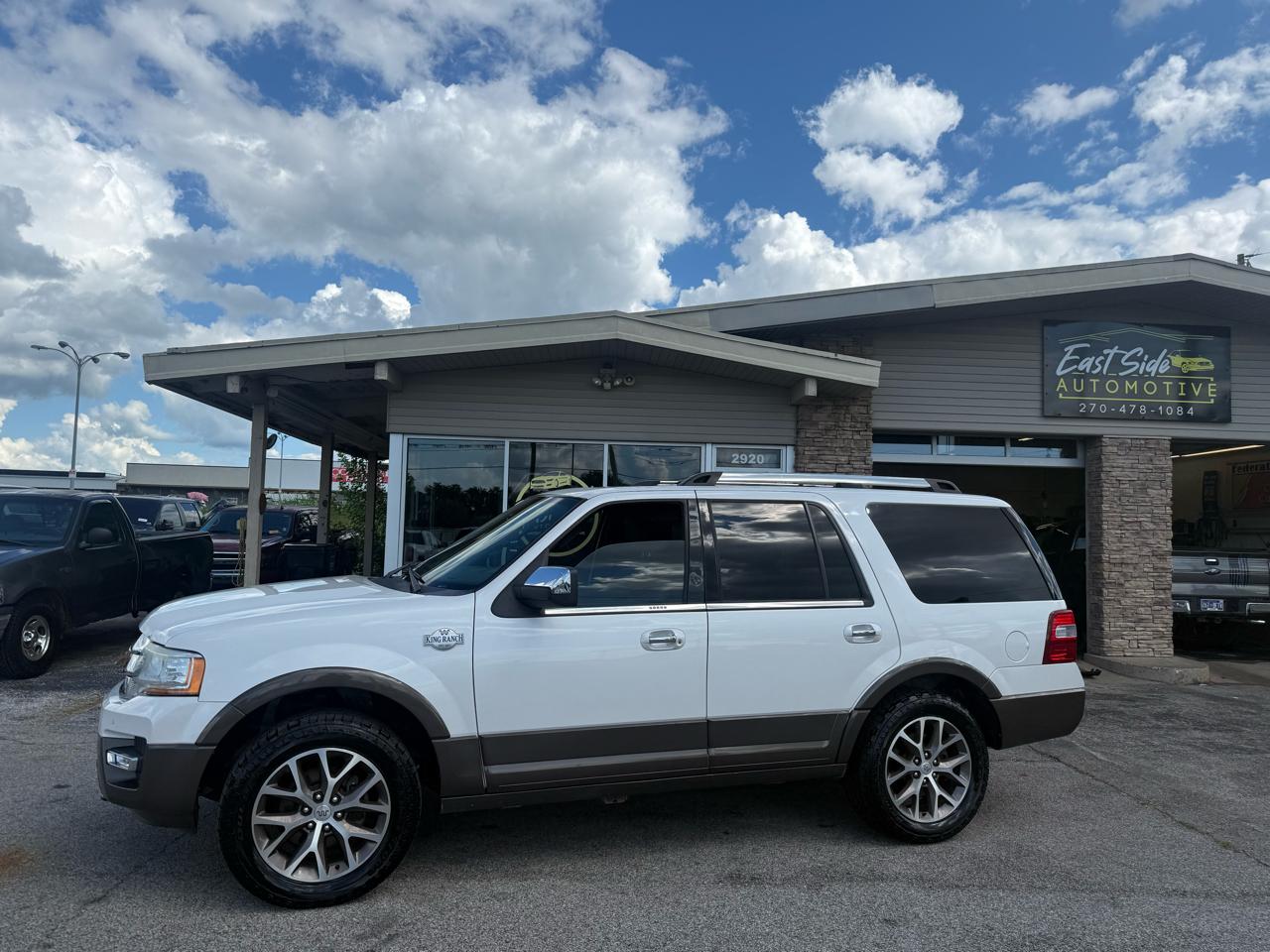 Ford Expedition XLT 4WD 2015