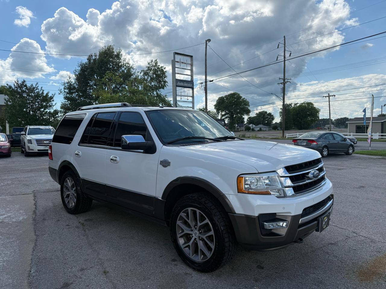 Ford Expedition XLT 4WD 2015