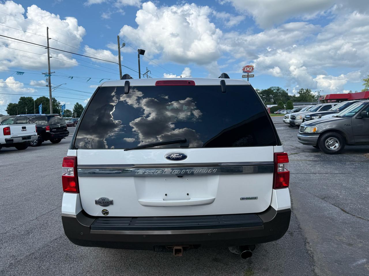 Ford Expedition XLT 4WD 2015