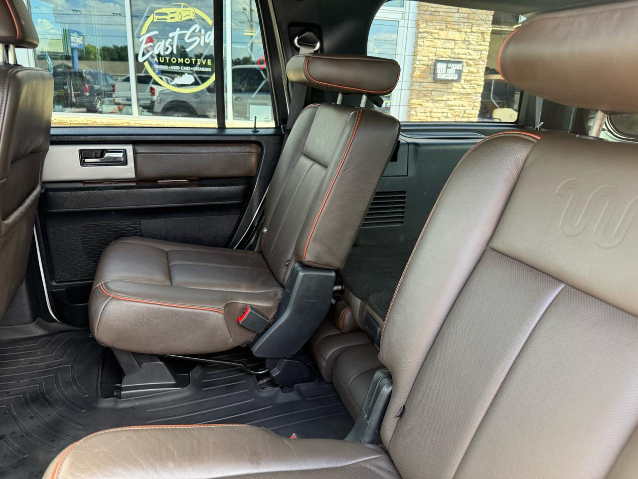 Ford Expedition XLT 4WD 2015