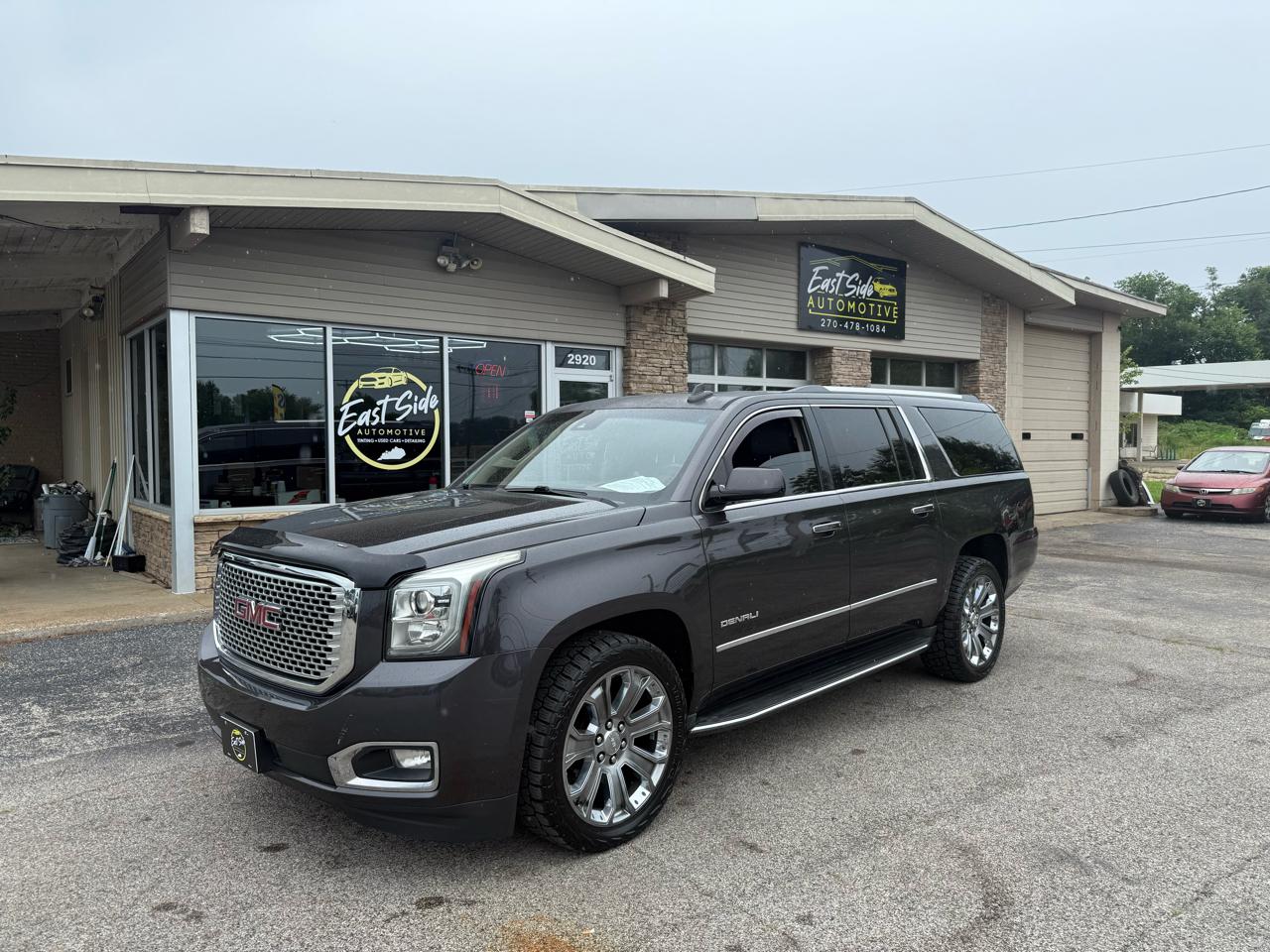 GMC Yukon XL Denali 4WD 2016