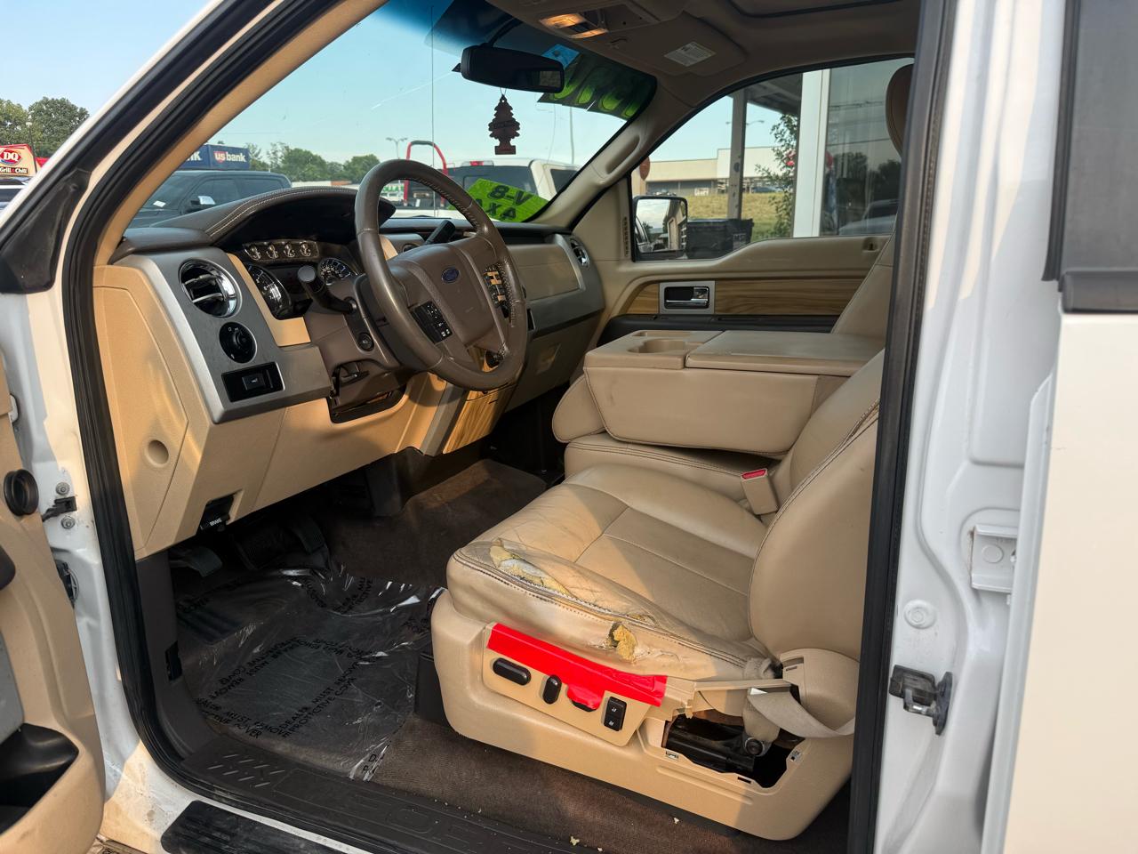 Ford F-150 Lariat 2011