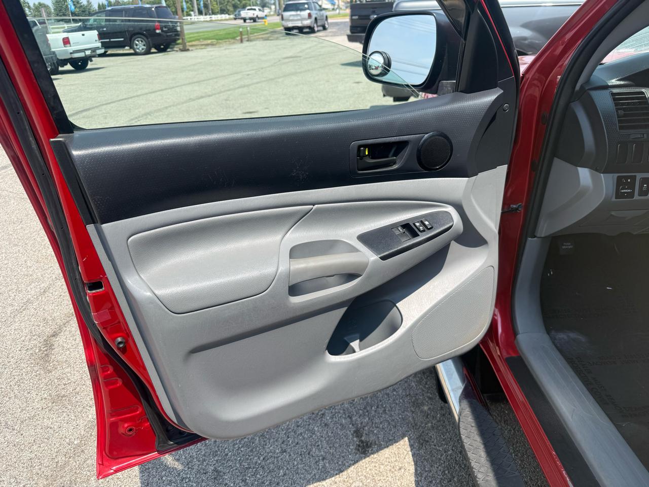 Toyota Tacoma Access Cab V6 Auto 4WD 2012