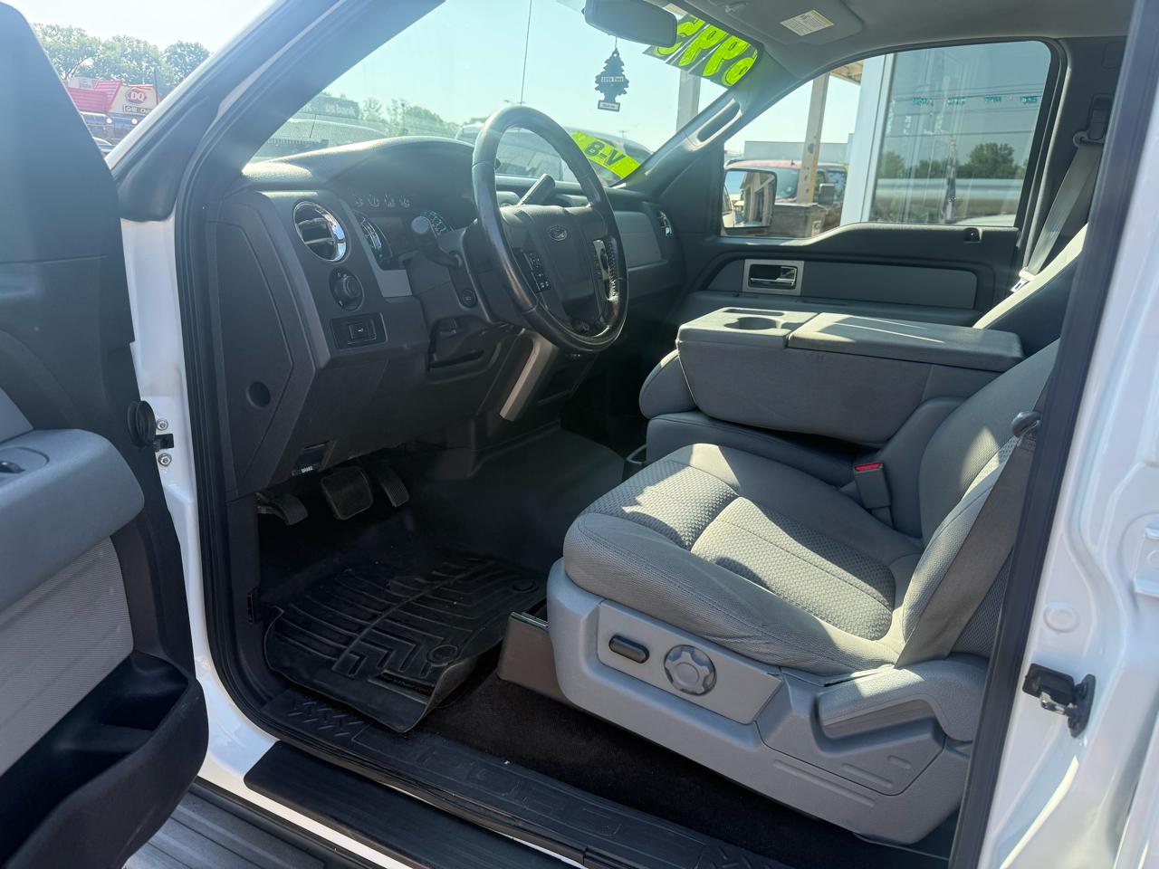 Ford F-150 XLT 2011