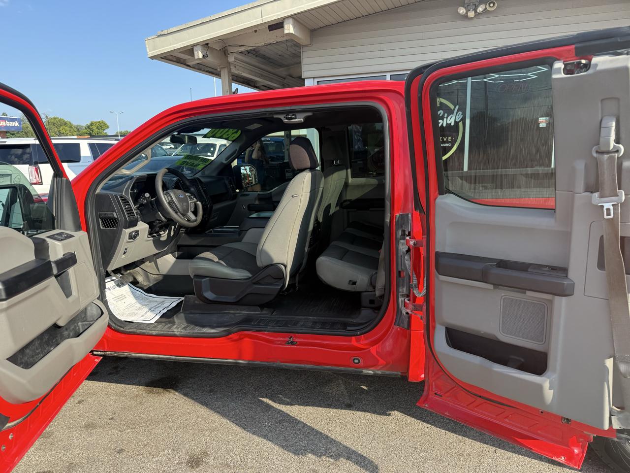 Ford F-150 XL 2WD 2019