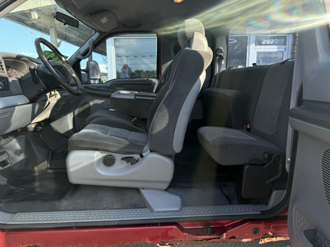 Ford F-250 SD XL SuperCab 4WD 2002