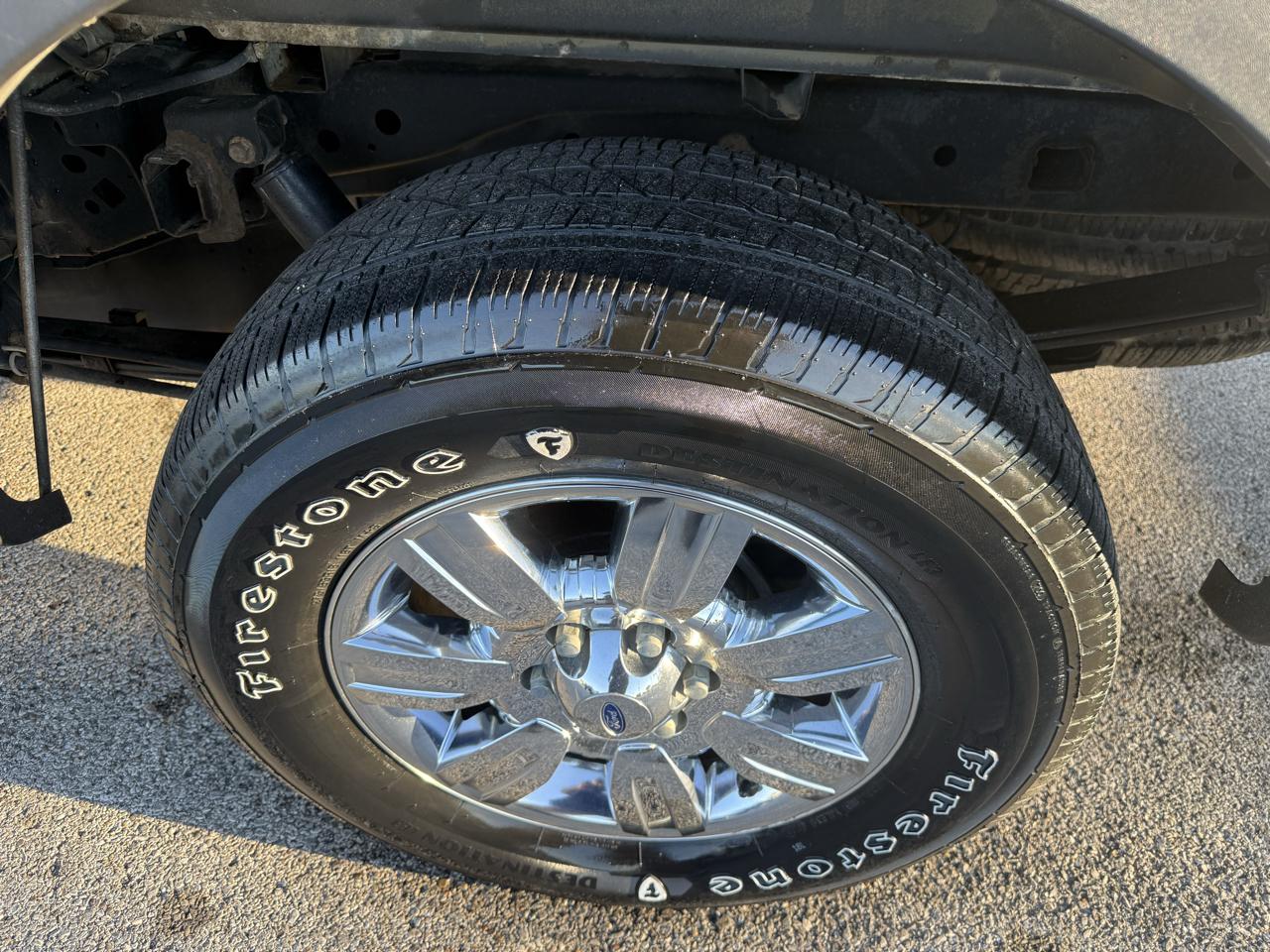 Ford F-150 XLT 2WD 2012