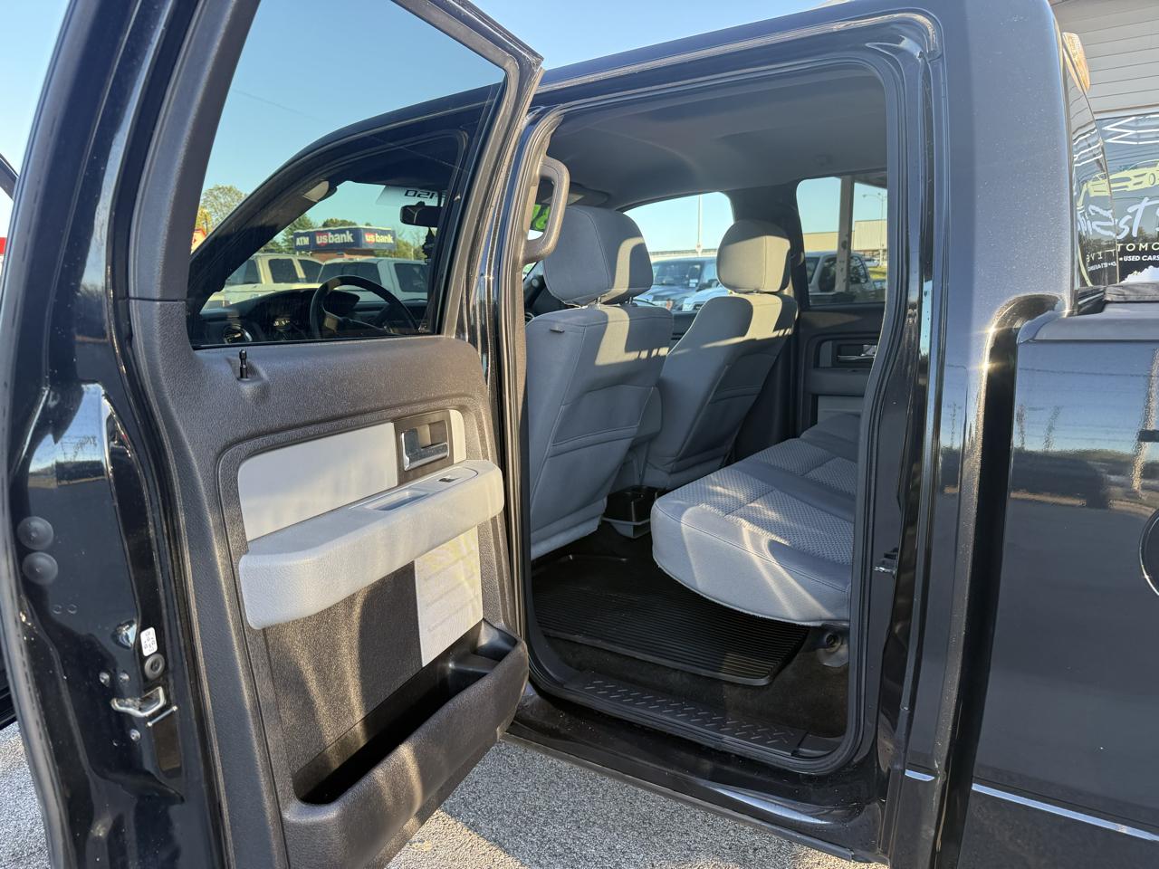 Ford F-150 XLT 2WD 2012