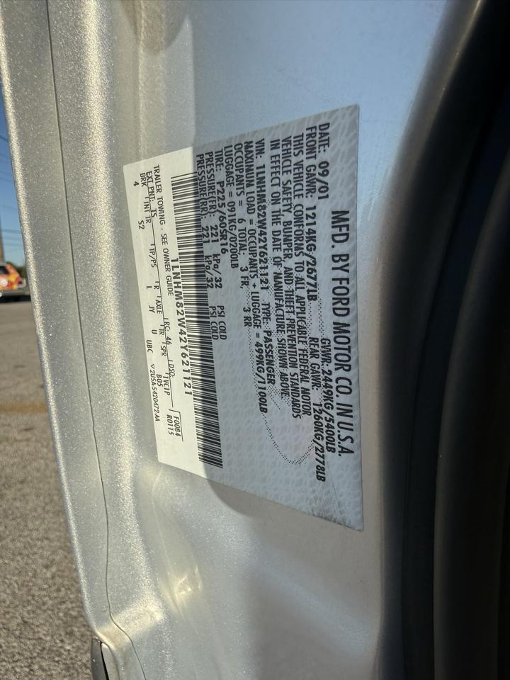 Lincoln Town Car Signature 2002