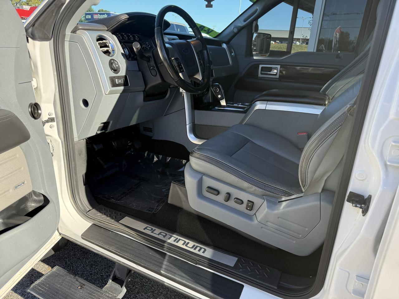 Ford F-150 Platinum 2011