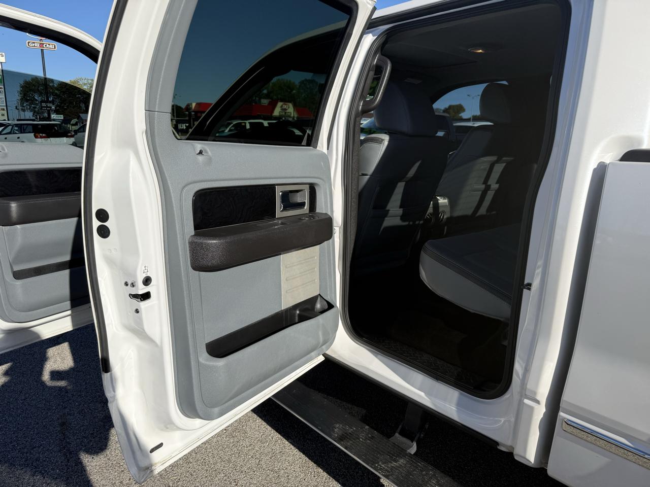 Ford F-150 Platinum 2011