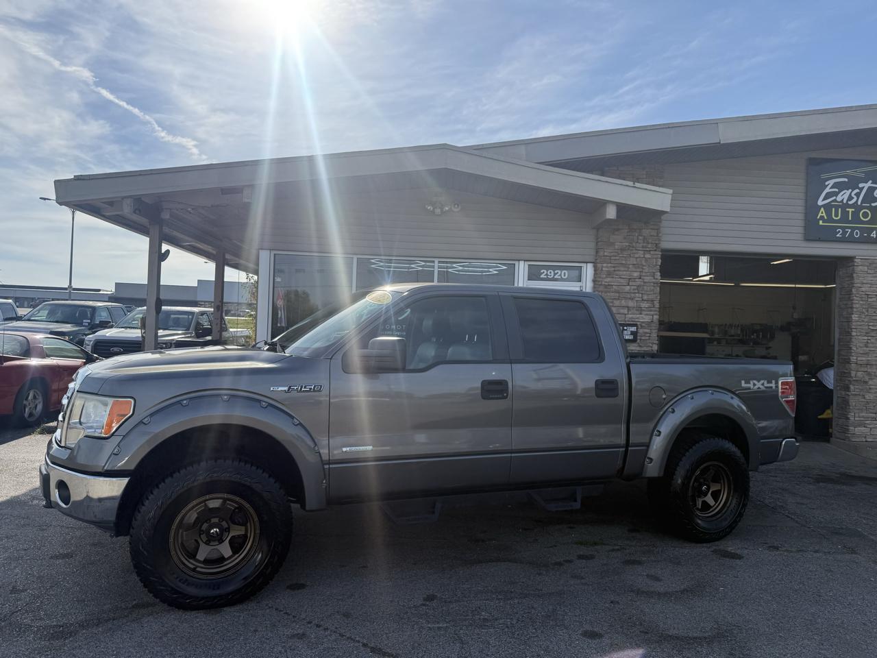 Ford F-150 XLT 4WD 2012
