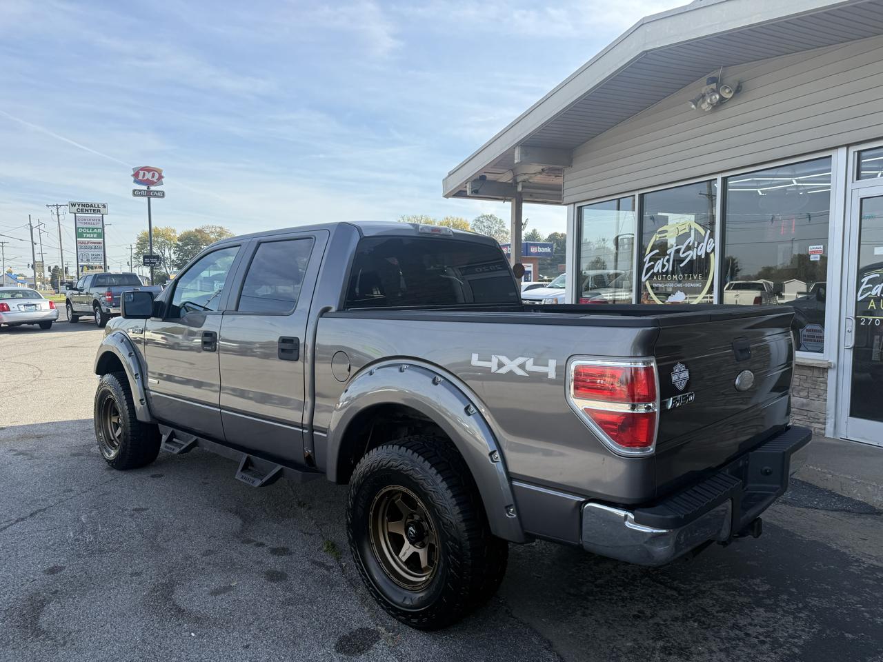 Ford F-150 XLT 4WD 2012