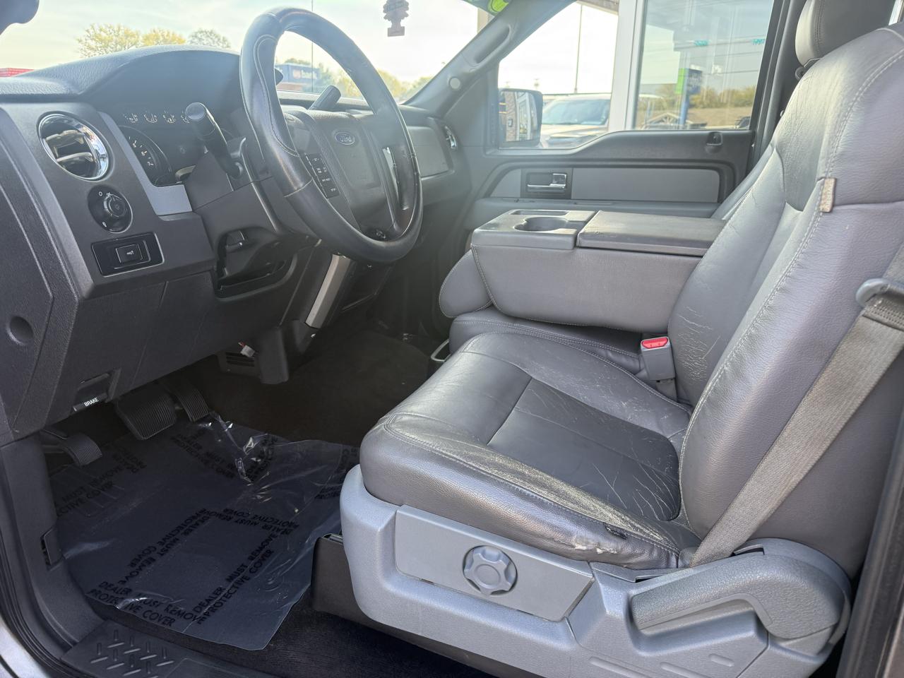 Ford F-150 XLT 4WD 2012