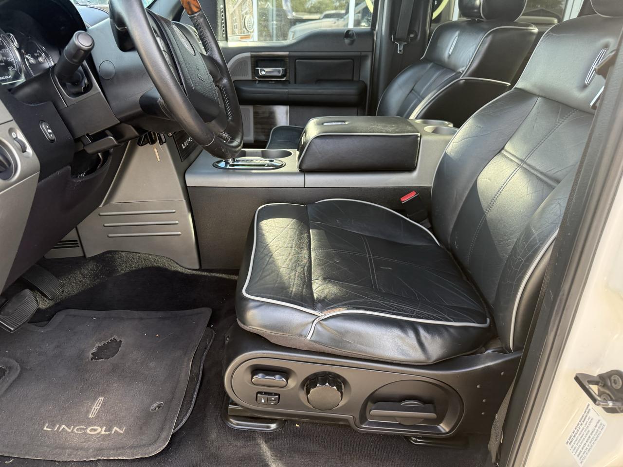 Lincoln Mark LT 4WD 2008