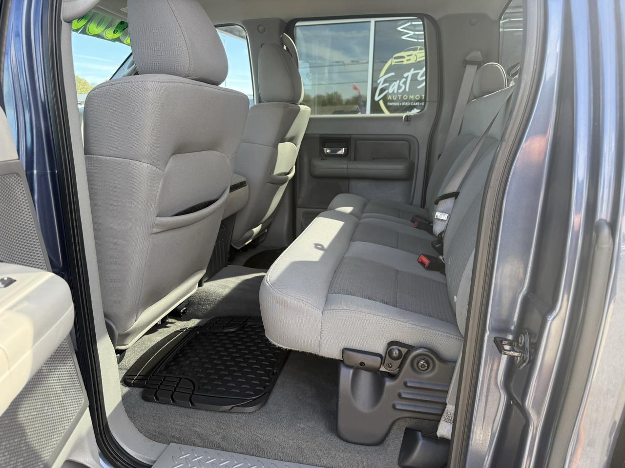 Ford F-150 4WD SuperCrew 145" XLT 2004