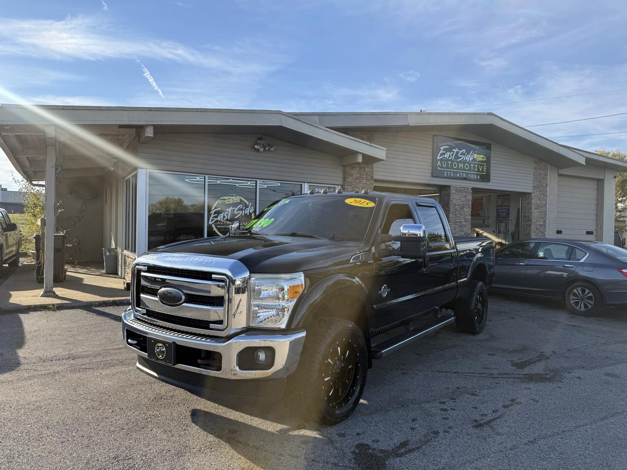 Ford F-250 SD XLT Crew Cab Long Bed 4WD 2015