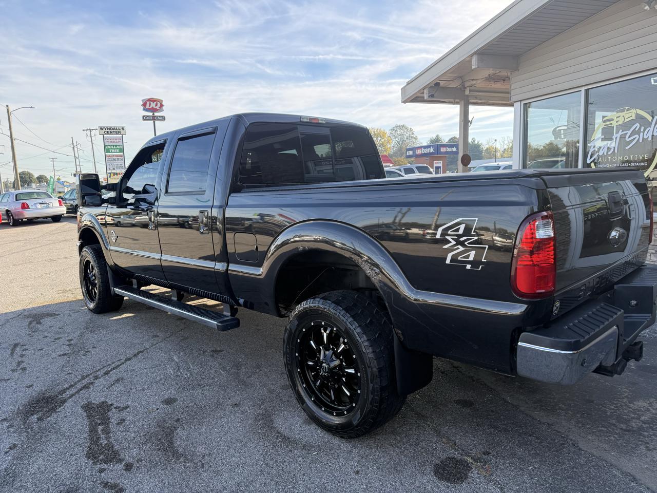 Ford F-250 SD XLT Crew Cab Long Bed 4WD 2015