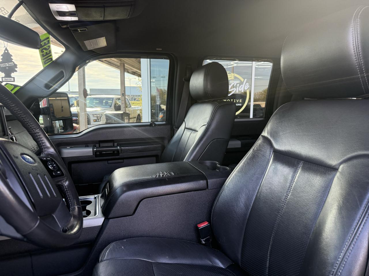 Ford F-250 SD XLT Crew Cab Long Bed 4WD 2015