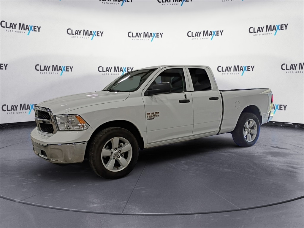 2024 RAM 1500 SLT