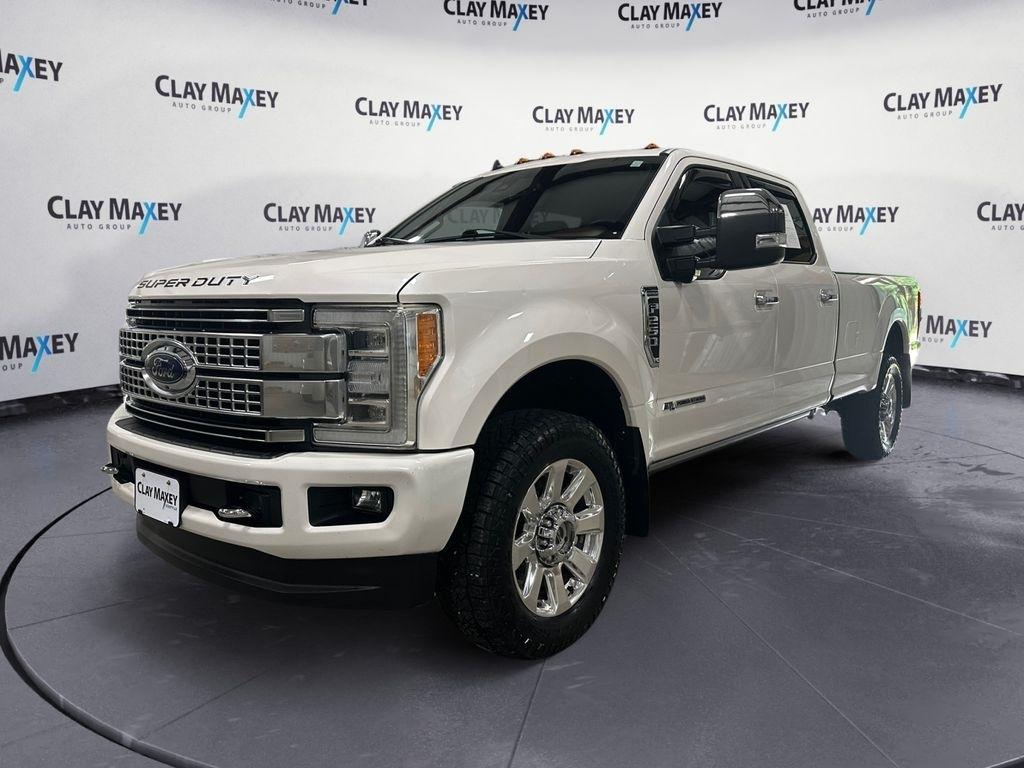 2019 Ford F-250 Platinum 4x4 Crew Cab 8' Box's photo