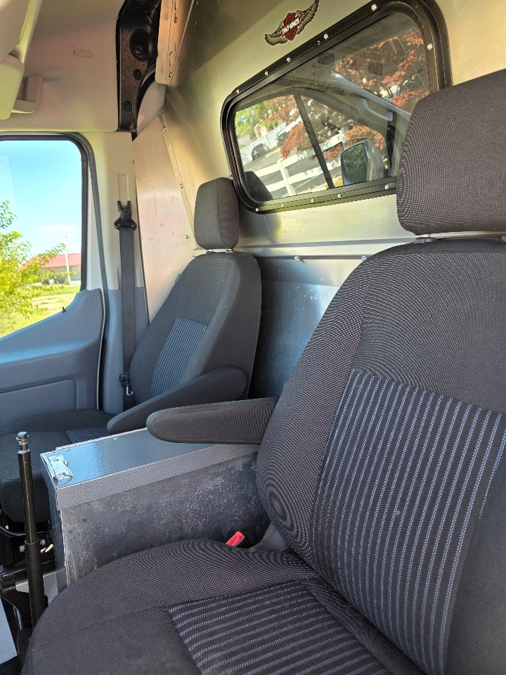 2018 Ford Transit Van photo 2
