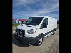 2017 Ford Transit 