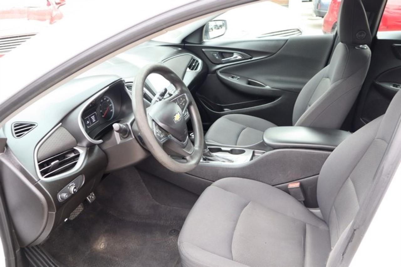 Chevrolet Malibu  2017