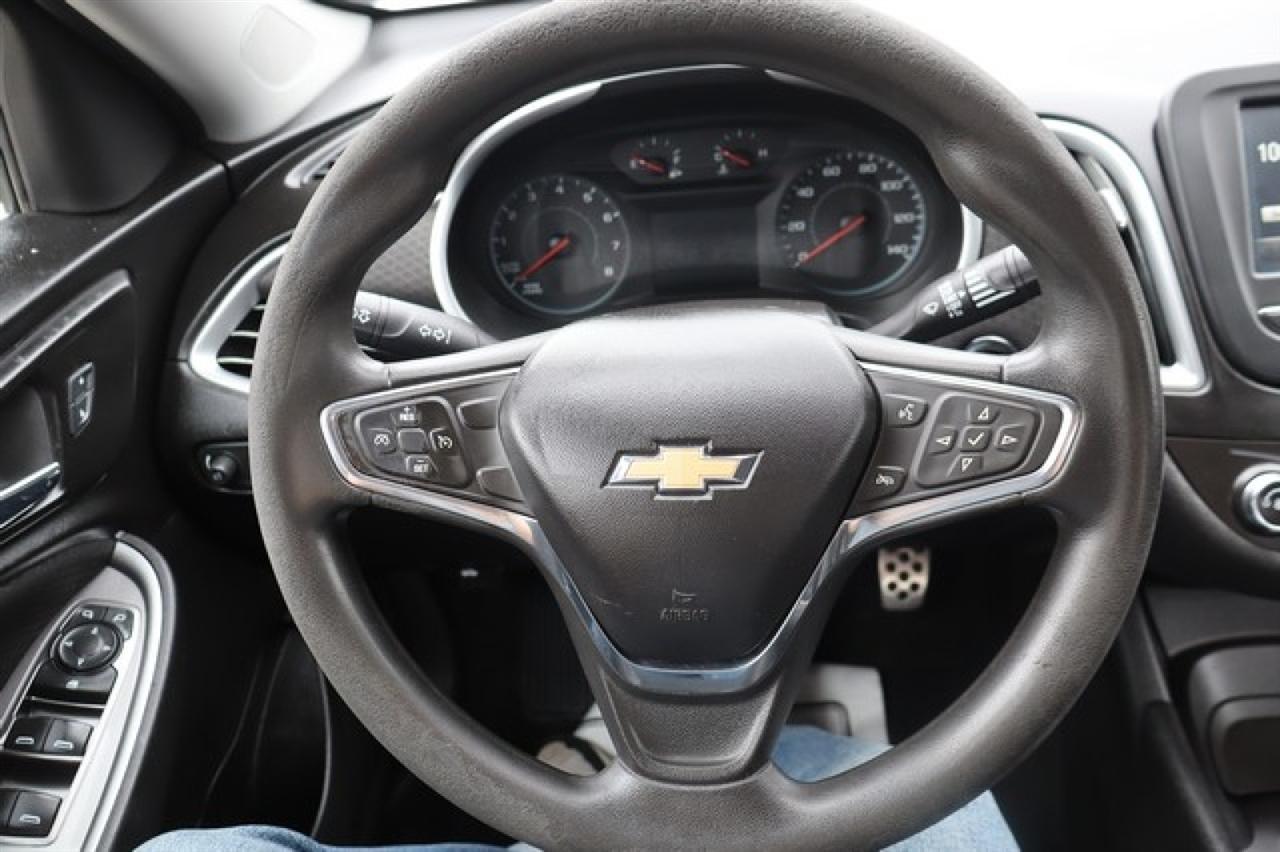 Chevrolet Malibu  2017