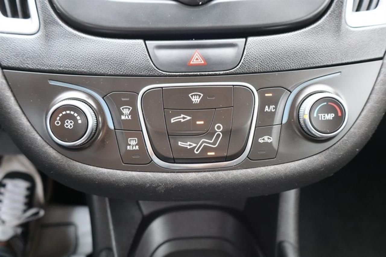 Chevrolet Malibu  2017