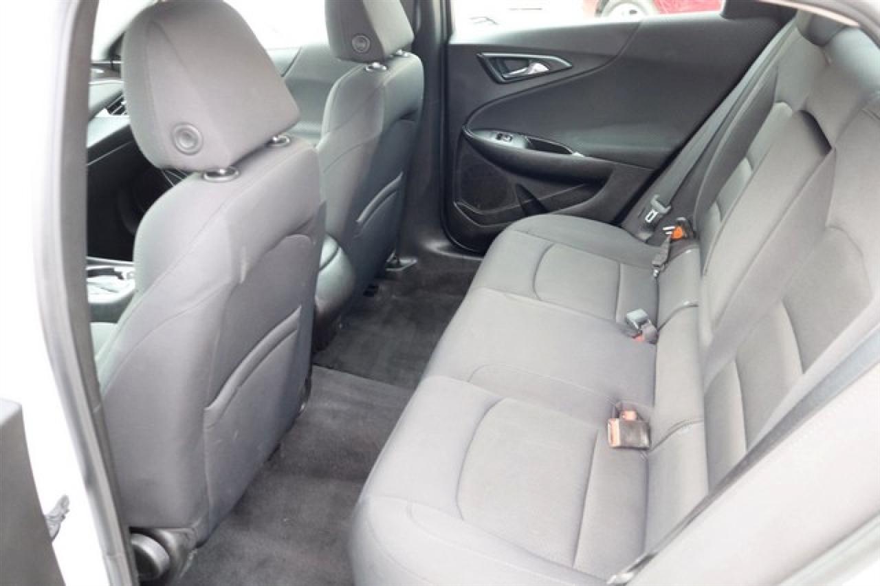 Chevrolet Malibu  2017