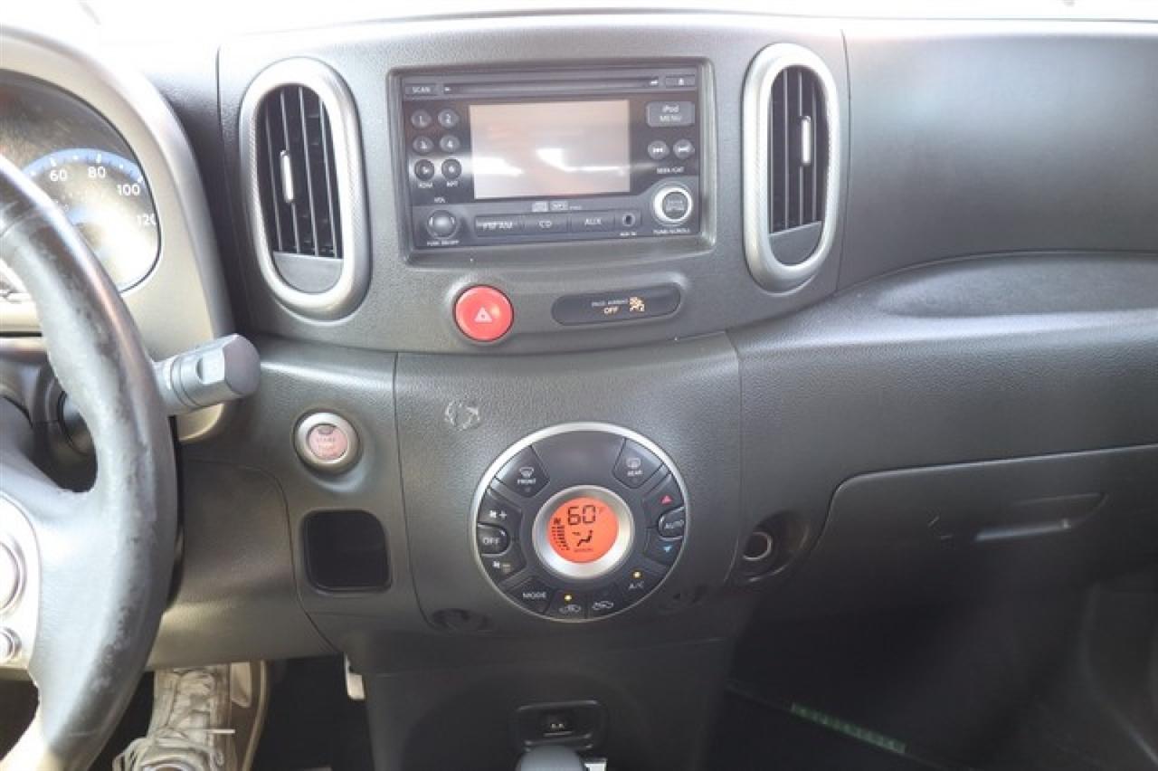 Nissan Cube  2010
