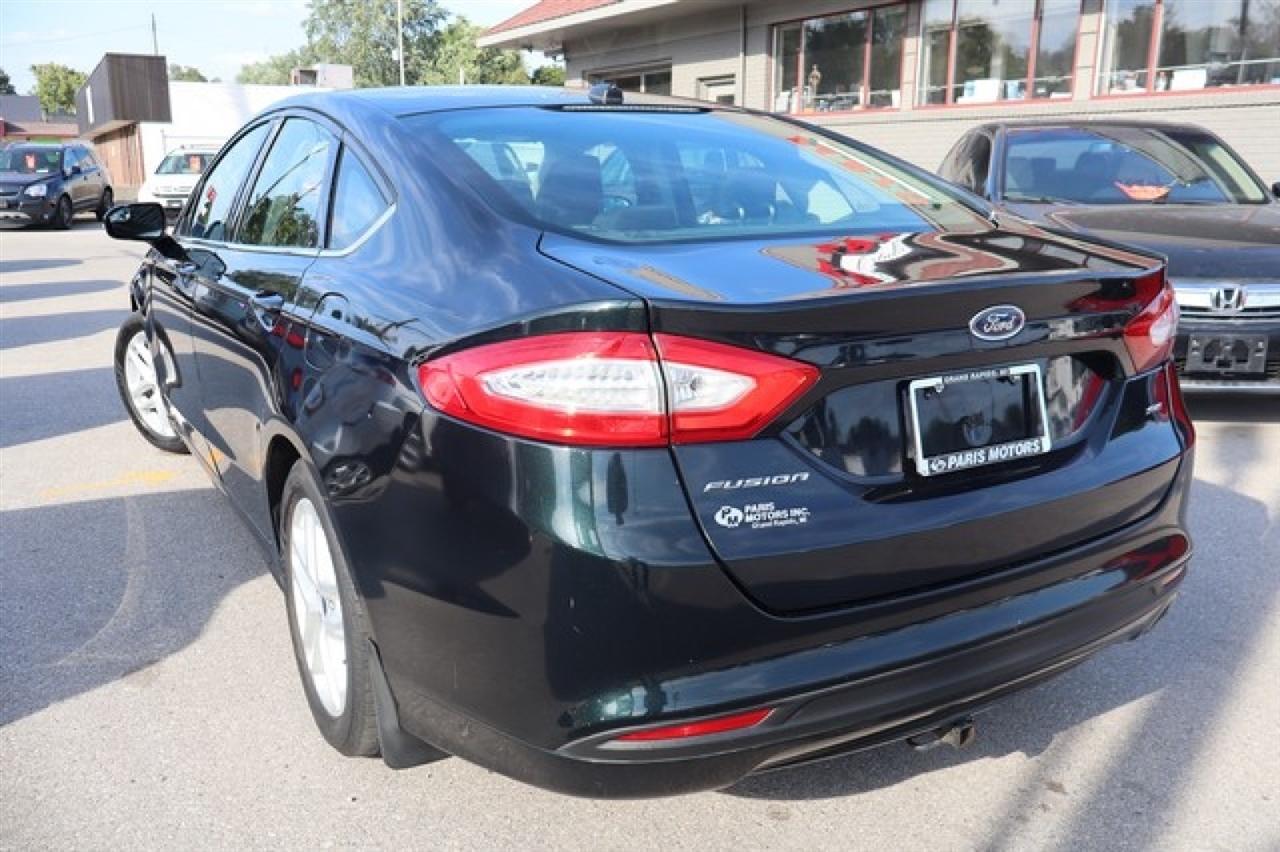 Ford Fusion  2014