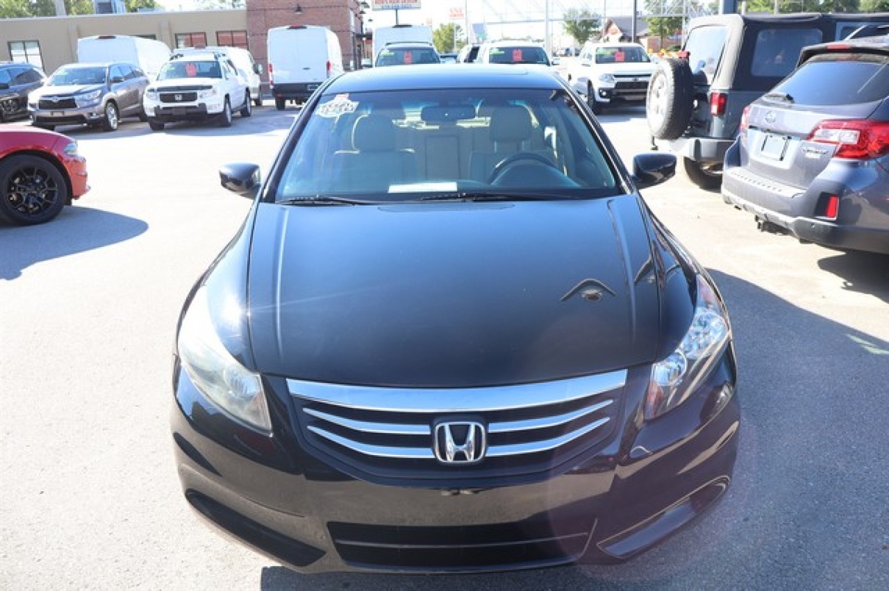 2011 Honda Accord EX-L photo 3