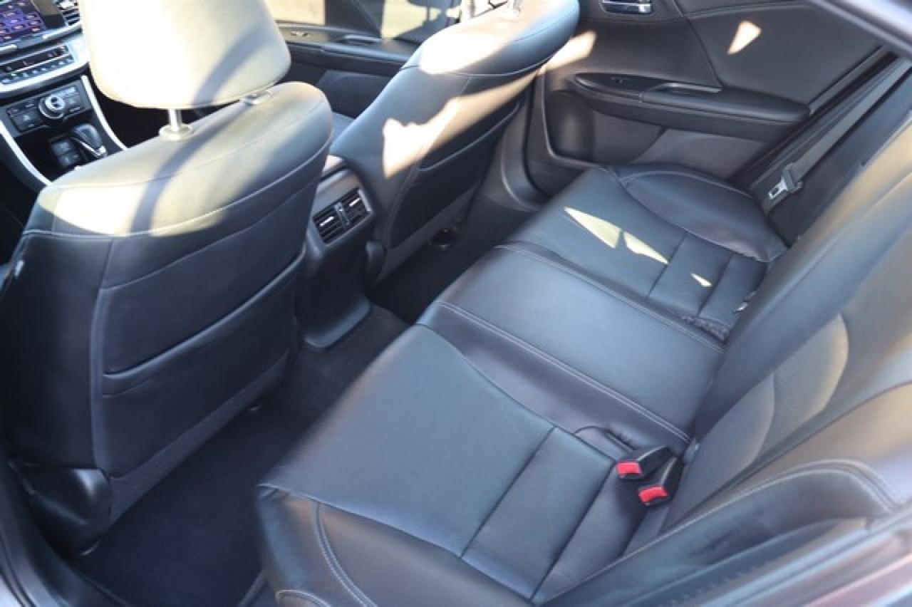 Honda Accord Hybrid  2015