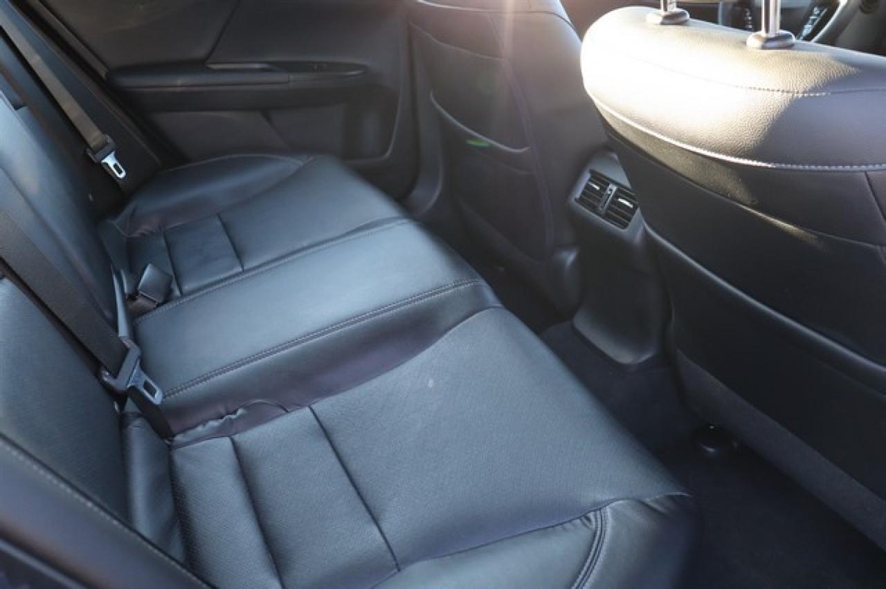 Honda Accord Hybrid  2015