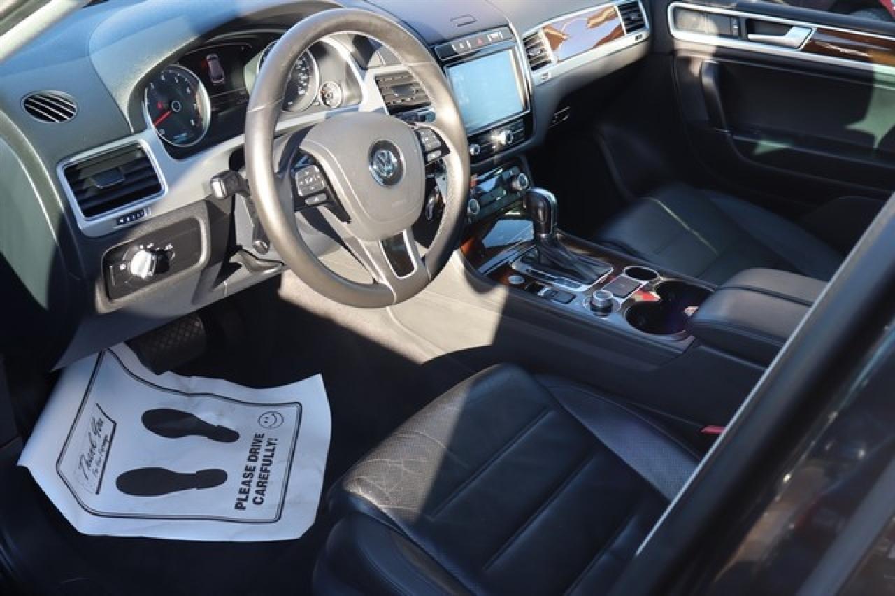 Volkswagen Touareg  2016