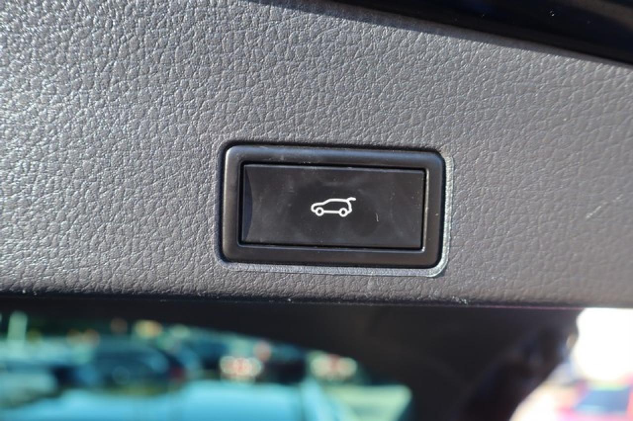 Volkswagen Touareg  2016