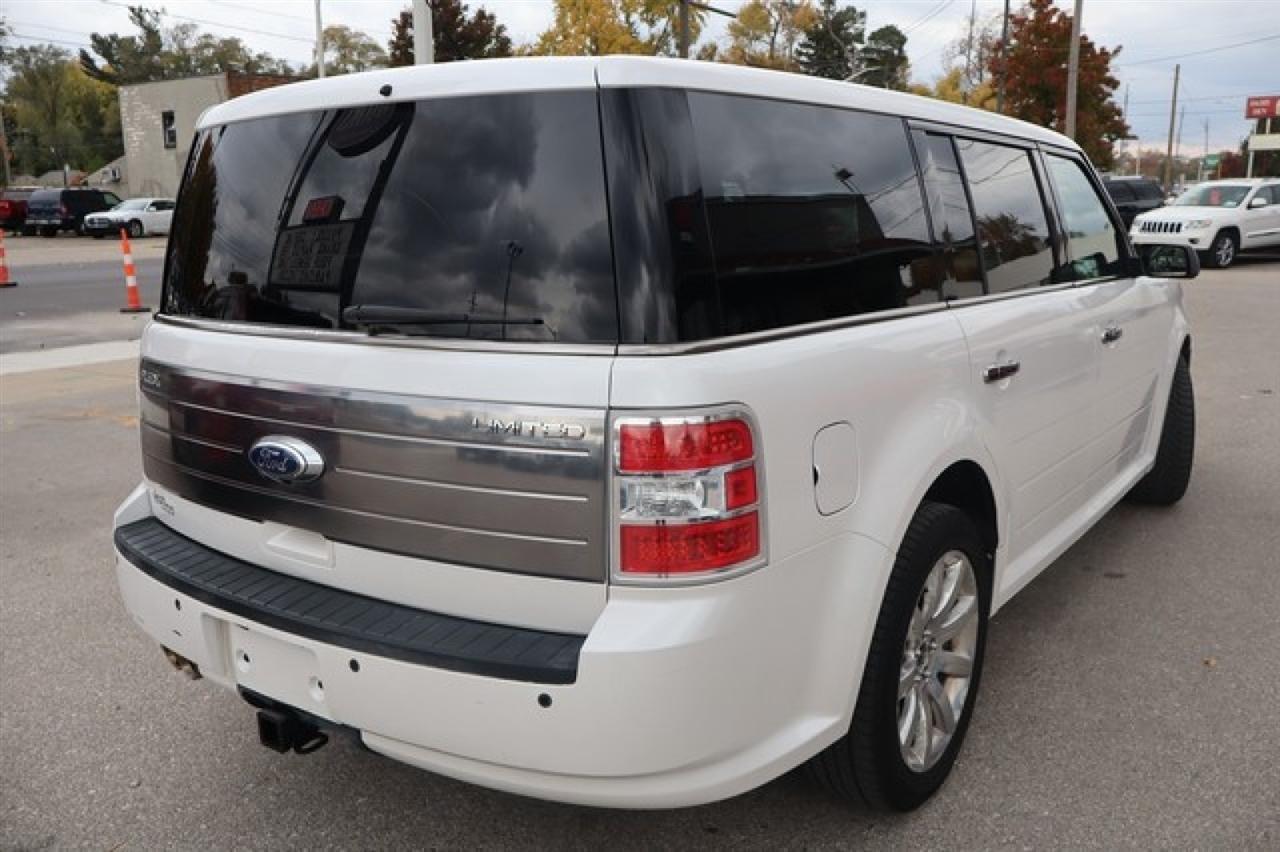 Ford Flex  2010