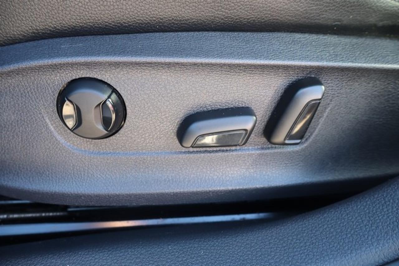 Volkswagen Passat  2012