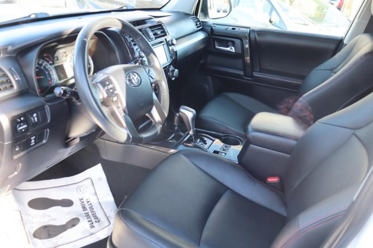 Toyota 4Runner  2016