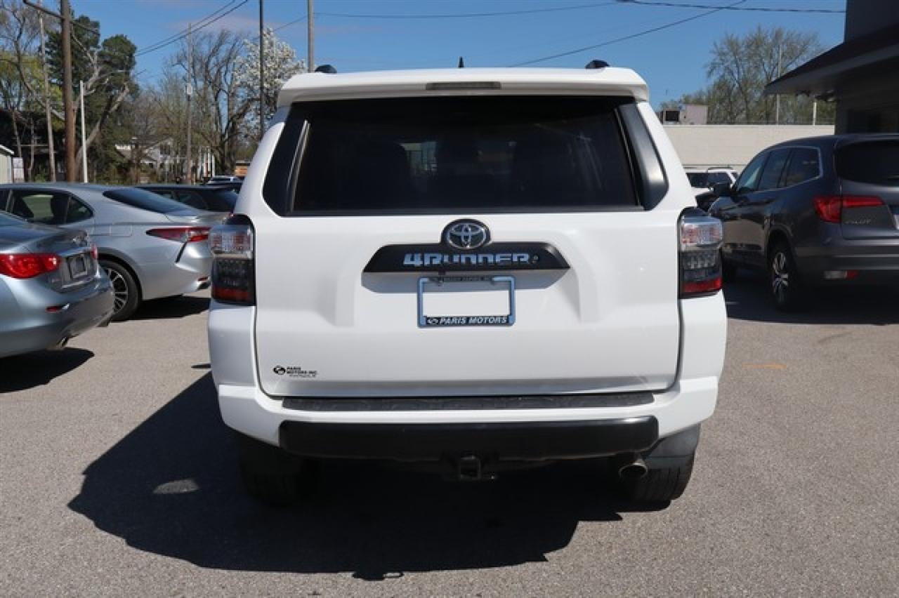 Toyota 4Runner  2016