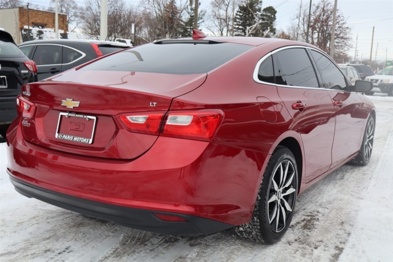 Chevrolet Malibu  2016