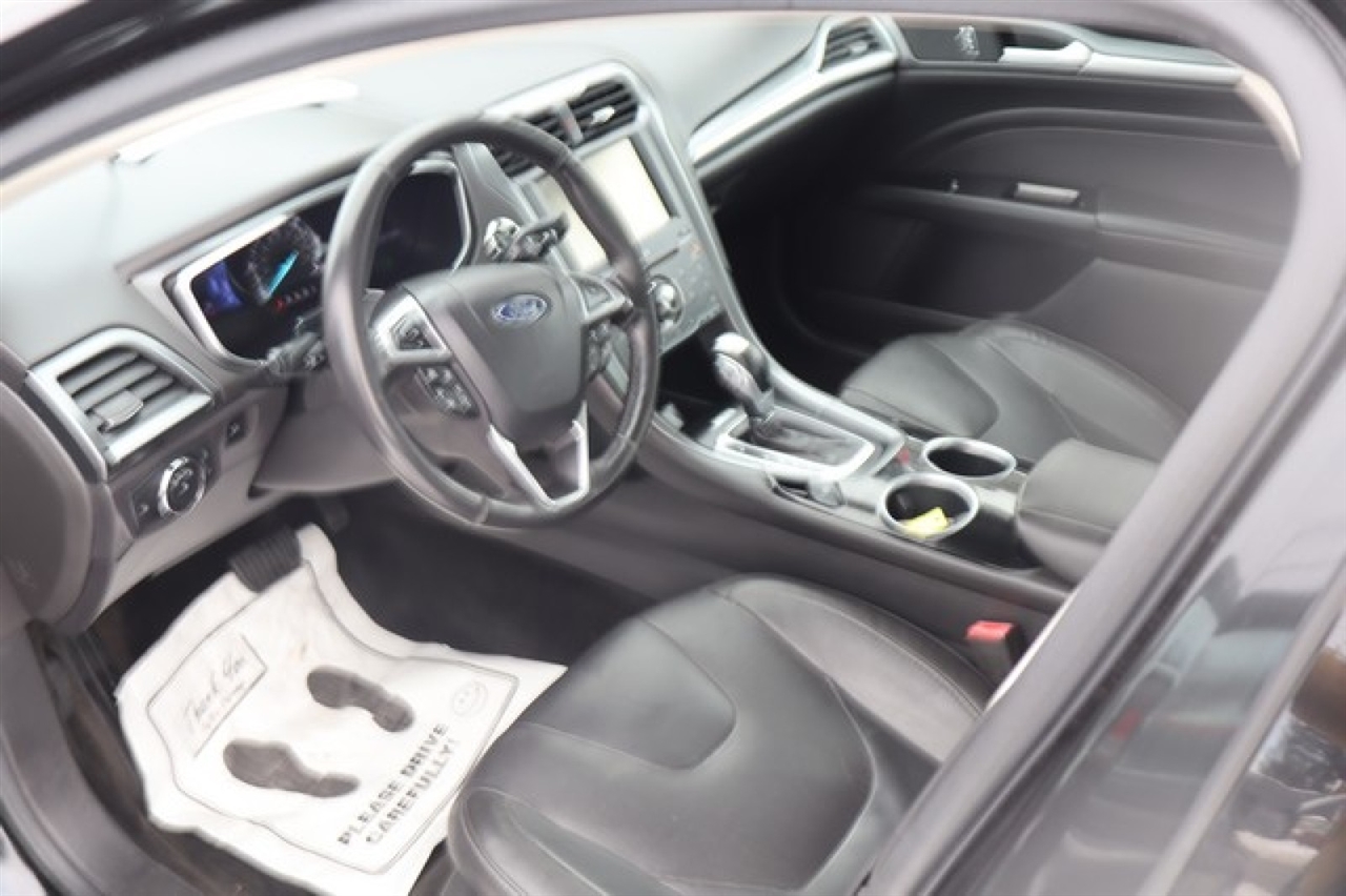 Ford Fusion Hybrid  2013