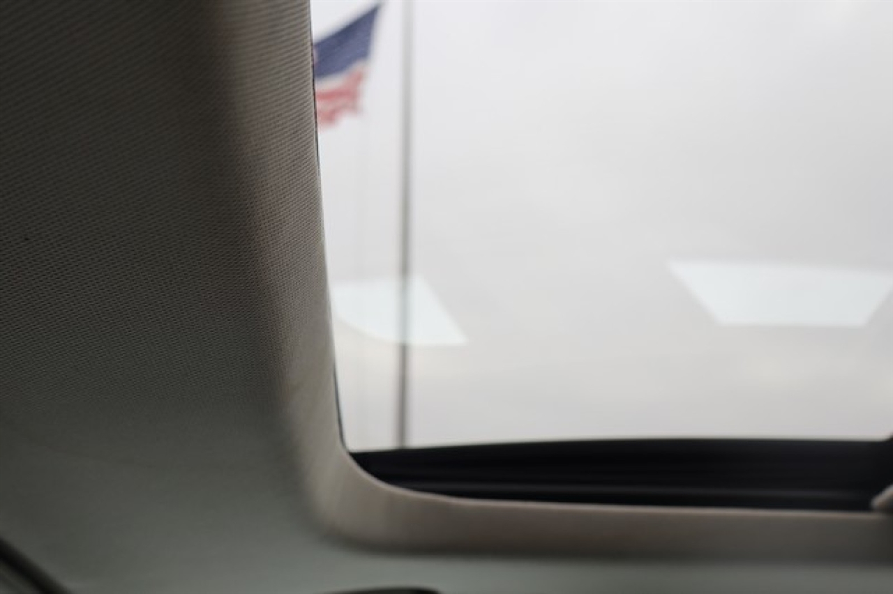 Ford Fusion Hybrid  2013