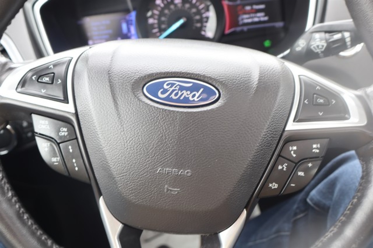 Ford Fusion Hybrid  2013