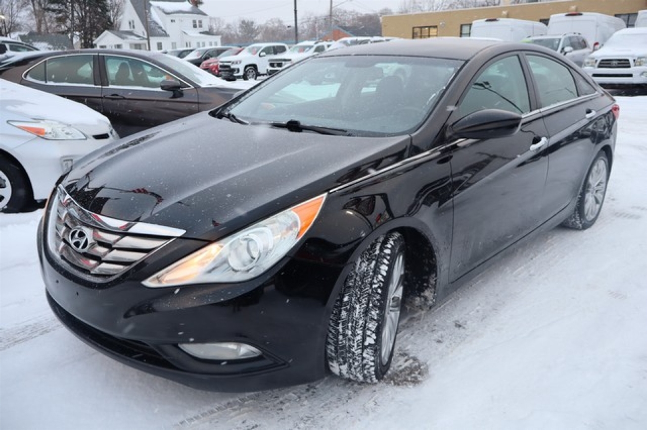 Hyundai Sonata  2012