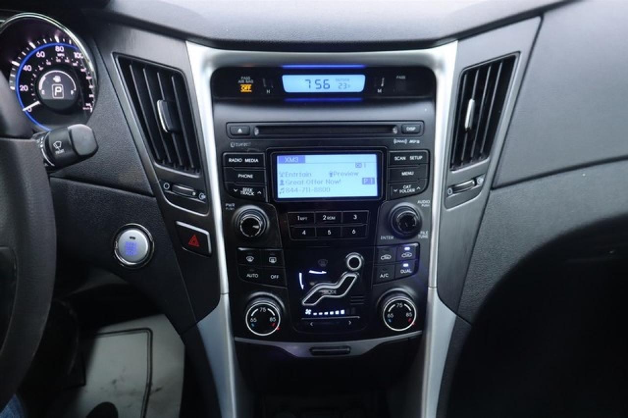 Hyundai Sonata  2012